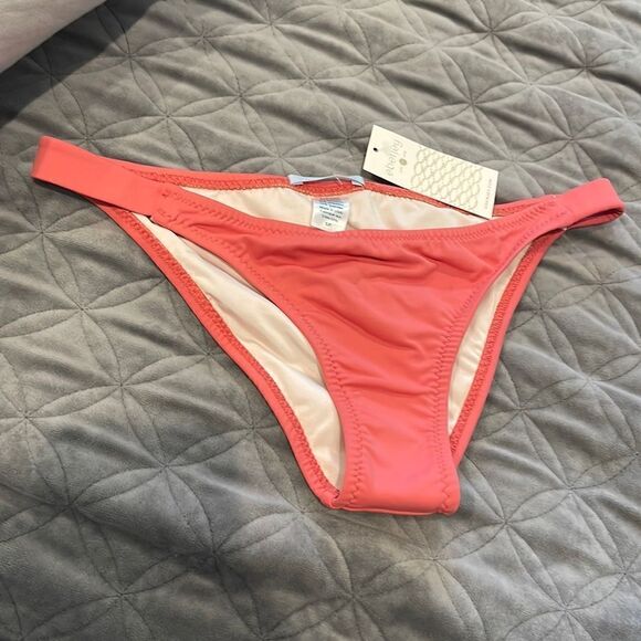 Eberjey Small Solid Piper Cayenne Bikini Bottoms - Picture 1 of 6